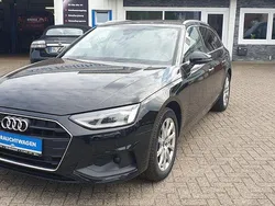 Schwarz Gebraucht 2023 Audi A4 Kombi | 28.500 € (Fairer Preis)