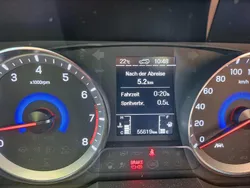 Rot Gebraucht 2020 Ssangyong Tivoli SUV | 11.000 € (Guter Preis)