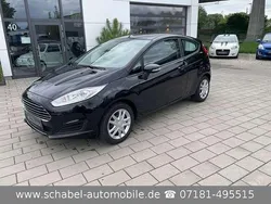 Pantherschwarz (metallic) Gebraucht 2015 Ford Fiesta Trend Kleinwagen | 5.200 € (Fairer Preis)