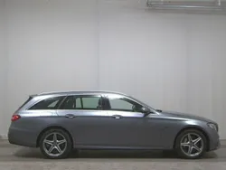 Grau Gebraucht 2020 Mercedes E300 AMG line Kombi | 18.350 € (Guter Preis)