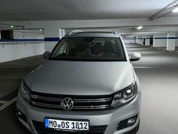 Gebraucht 2014 VW Tiguan Sportline SUV | 13.000 € (Etwas zu teuer)