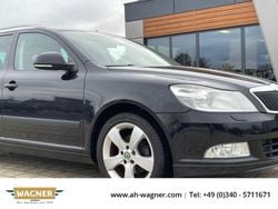 Schwarz Gebraucht 2012 Skoda Octavia Sport Kombi | 4.499 € (Superpreis)