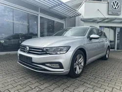Reflexsilber Gebraucht 2019 VW Passat Comfortline Kombi | 19.480 € (Guter Preis)