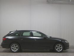 Schwarz Gebraucht 2022 Audi A4 Basis Kombi | 18.780 € (Guter Preis)