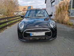 Schwarz Gebraucht 2021 Mini One Cabriolet Cabrio | 19.000 € (Fairer Preis)
