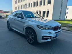 Weiß Gebraucht 2019 BMW X6 M50 SUV | 42.900 € (Fairer Preis)