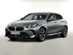 Skyscraper grau metallic Neu 2025 BMW 120 M Sport Kleinwagen | 38.695 € (Etwas zu teuer)