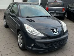 Grau Gebraucht 2011 Peugeot 206+ Kleinwagen | 3.400 € (Teuer)