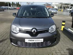 Grau Gebraucht 2024 Renault Twingo Urban Night Kleinwagen | 16.890 € (Teuer)