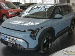 Blau Neu 2025 Kia EV3 4 SUV | 42.990 € (Fairer Preis)