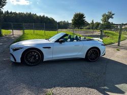 Weiß Gebraucht 2023 Mercedes SL43 AMG AMG Cabrio | 93.000 € (Guter Preis)