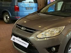 Braun Gebraucht 2014 Ford C-MAX Titanium Van / Kleinbus | 6.990 € (Fairer Preis)