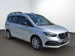 Silber Gebraucht 2022 Mercedes 180 Limousine | 26.490 € (Fairer Preis)