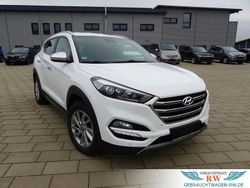 Weiß Gebraucht 2016 Hyundai Tucson Style SUV | 14.990 € (Fairer Preis)