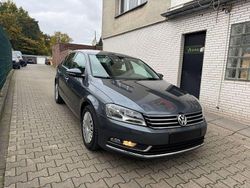 Grau Gebraucht 2012 VW Passat Comfortline Limousine | 6.500 € (Fairer Preis)