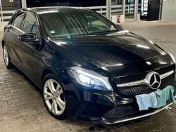 Schwarz Gebraucht 2017 Mercedes A200 Limousine | 9.900 € (Fairer Preis)
