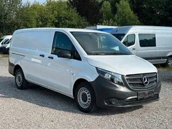 Weiß Gebraucht 2018 Mercedes Vito Van / Kleinbus | 14.102 € (Superpreis)