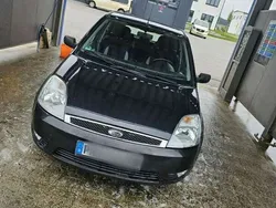 Gebraucht 2001 Ford Fiesta Trend Kleinwagen | 2.000 € (Fairer Preis)
