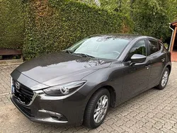 Grau Gebraucht 2018 Mazda 3 Exclusive-Line Limousine | 13.300 € (Fairer Preis)