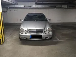 Silber Gebraucht 1999 Mercedes CLK230 Elegance Coupé | 2.250 €