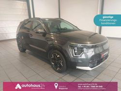 Grau Gebraucht 2023 Kia e-Niro Inspiration SUV | 25.990 € (Fairer Preis)