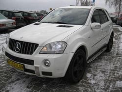 Weiß Gebraucht 2008 Mercedes ML420 AMG SUV | 7.380 € (Guter Preis)