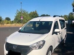 Weiß Gebraucht 2018 Dacia Dokker Van / Kleinbus | 7.499 € (Guter Preis)