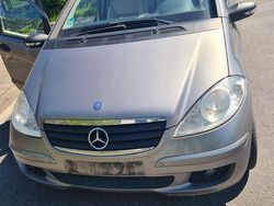 Silber Gebraucht 2006 Mercedes A160 Kleinwagen | 1.350 € (Teuer)