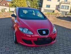 Rot Gebraucht 2006 Seat Altea Van / Kleinbus | 2.300 € (Fairer Preis)