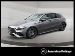 Grau Gebraucht 2024 Mercedes A200 Night Limousine | 35.979 € (Teuer)