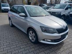 Silber Gebraucht 2017 Skoda Fabia Ambition Kleinwagen | 11.700 € (Guter Preis)
