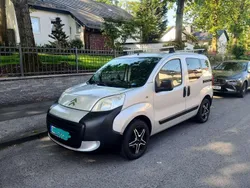 Grau Gebraucht 2009 Citroën Nemo Van / Kleinbus | 3.900 € (Teuer)