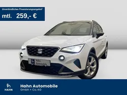 Weiß Gebraucht 2022 Seat Arona CONNECT SUV | 20.780 € (Fairer Preis)