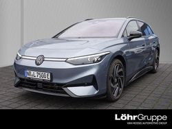 Stonewashed blue metallic Gebraucht 2024 VW ID.7 Pro Kombi | 44.980 €