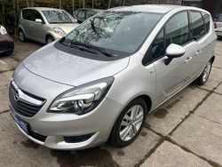 Silber Gebraucht 2014 Opel Meriva Style Van / Kleinbus | 9.290 € (Fairer Preis)