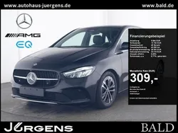 Schwarz metalliclack kosmosschwarz Gebraucht 2024 Mercedes B180 Advanced Van / Kleinbus | 32.690 € (Fairer Preis)