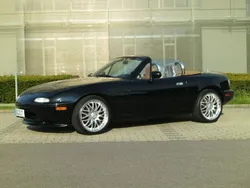 Schwarz Gebraucht 1992 Mazda MX5 Edition Cabrio | 16.900 €
