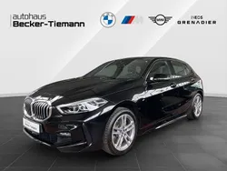 Saphirschwarz Gebraucht 2022 BMW 120 M Sport Kleinwagen | 26.908 € (Fairer Preis)
