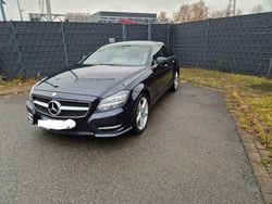 Blau Gebraucht 2013 Mercedes CLS350 Shooting Brake AMG Kombi | 11.950 € (Etwas zu teuer)