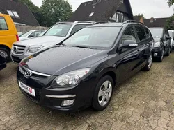 Schwarz Gebraucht 2010 Hyundai i30 Comfort Kombi | 4.990 € (Fairer Preis)