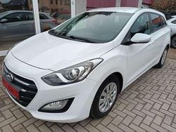 Gebraucht 2017 Hyundai i30 Trend Kombi | 9.490 € (Guter Preis)