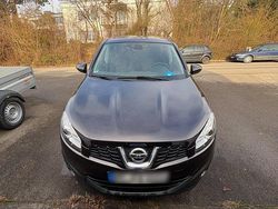 Schwarz Gebraucht 2012 Nissan Qashqai SUV | 5.400 € (Guter Preis)