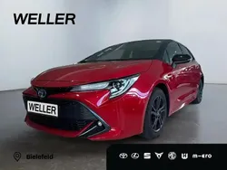 Rot Gebraucht 2019 Toyota Corolla Club Limousine | 19.990 € (Fairer Preis)