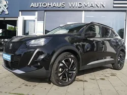 Onyx schwarz Gebraucht 2021 Peugeot e-2008 Allure SUV | 17.395 € (Fairer Preis)