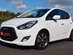Weiß Gebraucht 2019 Hyundai ix20 Space Plus Van / Kleinbus | 11.990 € (Fairer Preis)
