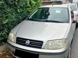 Silber Gebraucht 2003 Fiat Punto Limousine | 550 € (Superpreis)