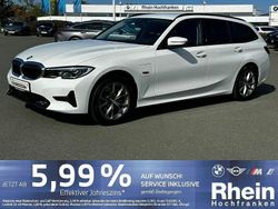 Weiß Gebraucht 2022 BMW 320e Sport Line Kombi | 27.190 € (Fairer Preis)