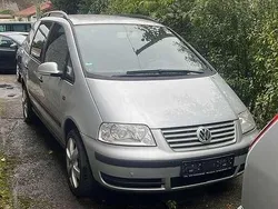 Reflexsilber metallic Gebraucht 2006 VW Sharan Trendline Van / Kleinbus | 1.800 € (Guter Preis)