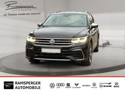 Schwarz (deep black perleffekt) Gebraucht 2022 VW Tiguan Allspace R-line SUV | 31.890 € (Fairer Preis)