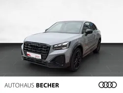 Grau Gebraucht 2023 Audi Q2 Edition .1 SUV | 39.980 € (Teuer)